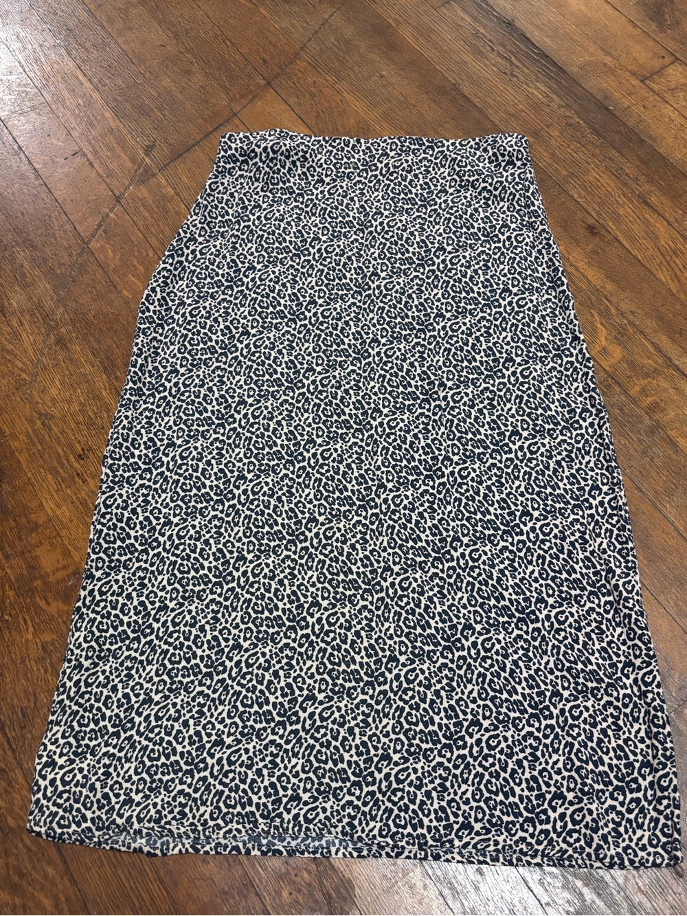 American Eagle Leopard Print Slip Skirt Medium